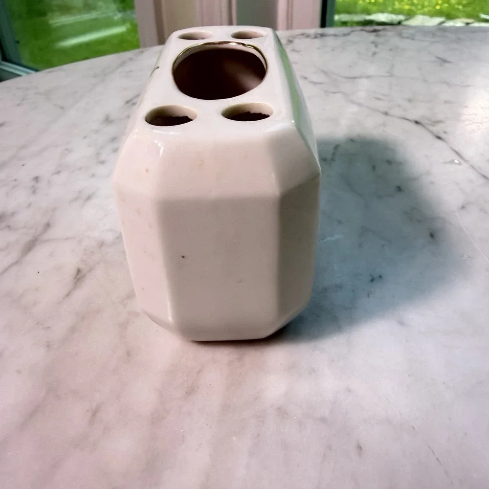 Vintage Ceramic Floral Toothbrush Holder White Blue Glossy Freestanding Bathroom